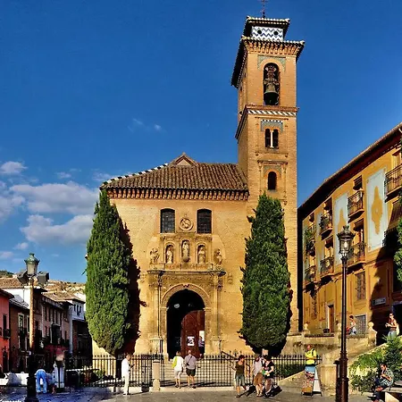 Elvira Granada